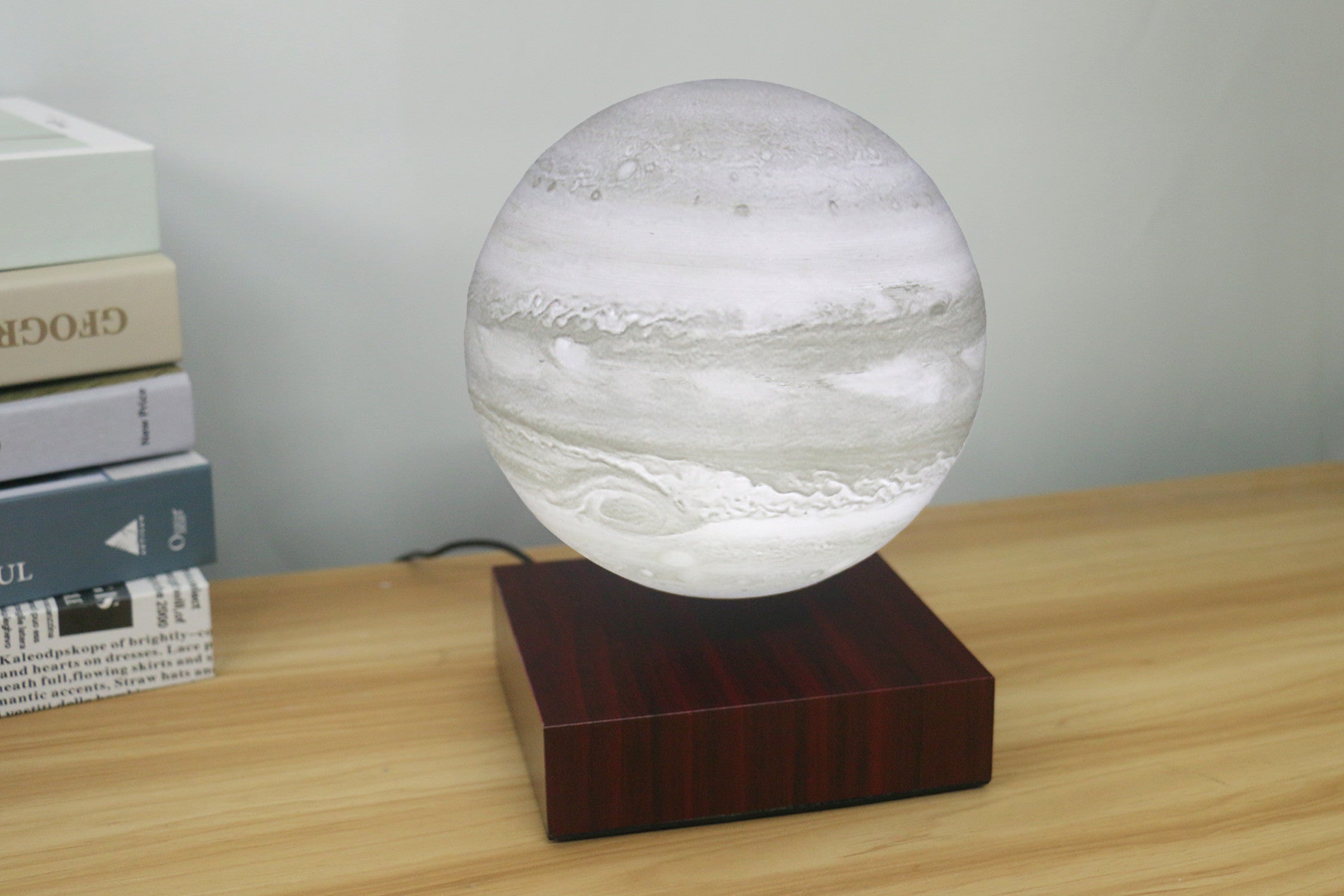 Levitating Earth Jupiter Lamp Magnetic Floating LED Night Light - ZEXO 