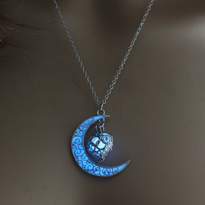 Glowing Pendant Necklaces Silver Plated Chain Necklaces - ZEXO 