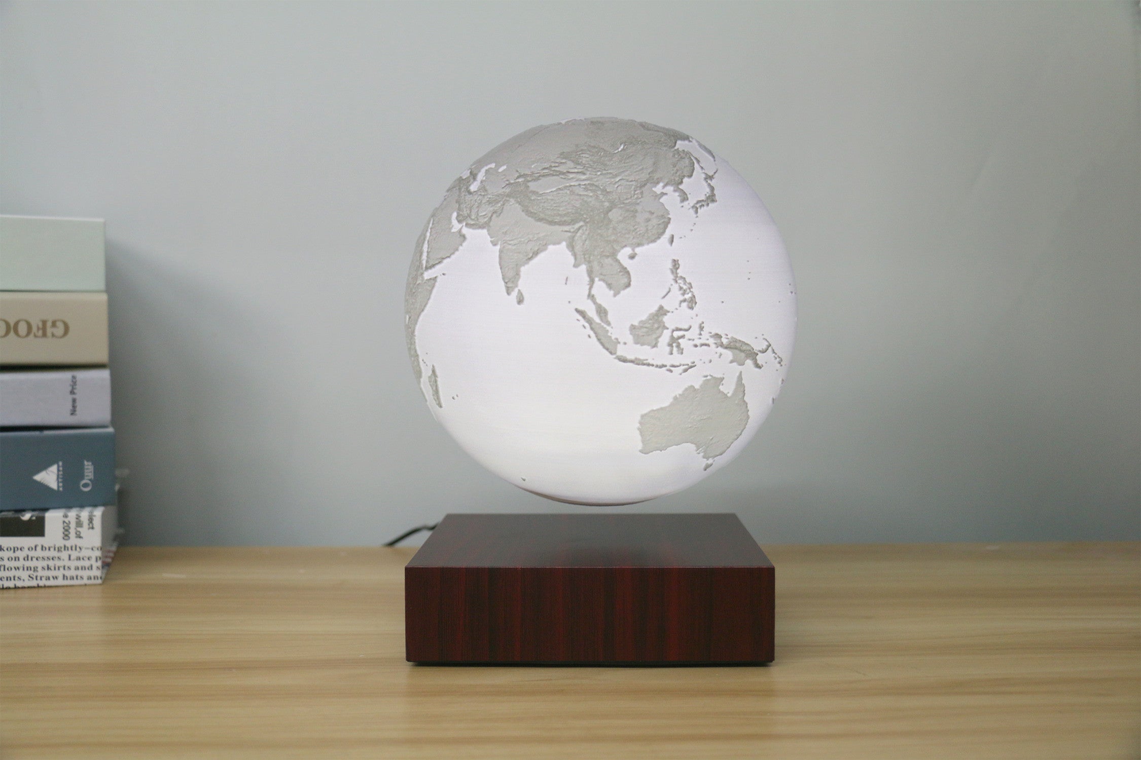 Levitating Earth Jupiter Lamp Magnetic Floating LED Night Light - ZEXO 