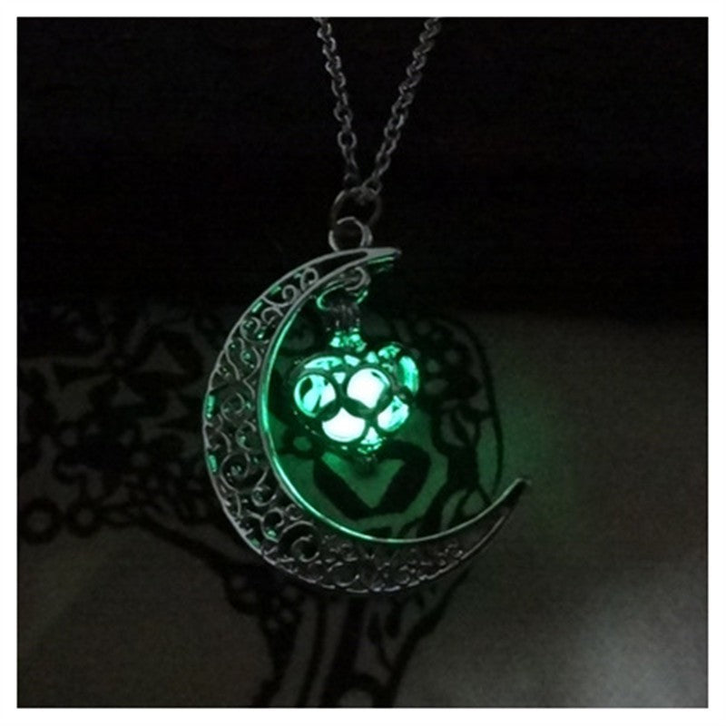 Glowing Pendant Necklaces Silver Plated Chain Necklaces - ZEXO 