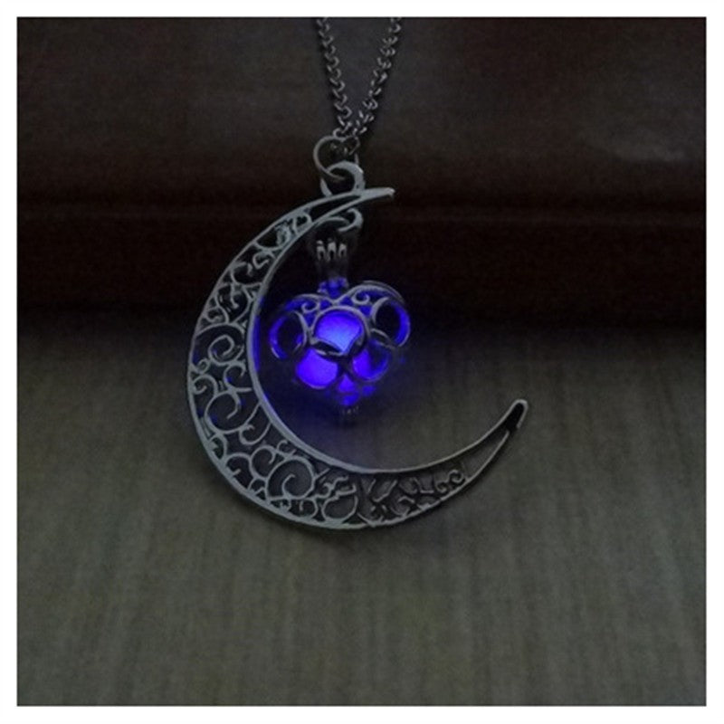 Glowing Pendant Necklaces Silver Plated Chain Necklaces - ZEXO 