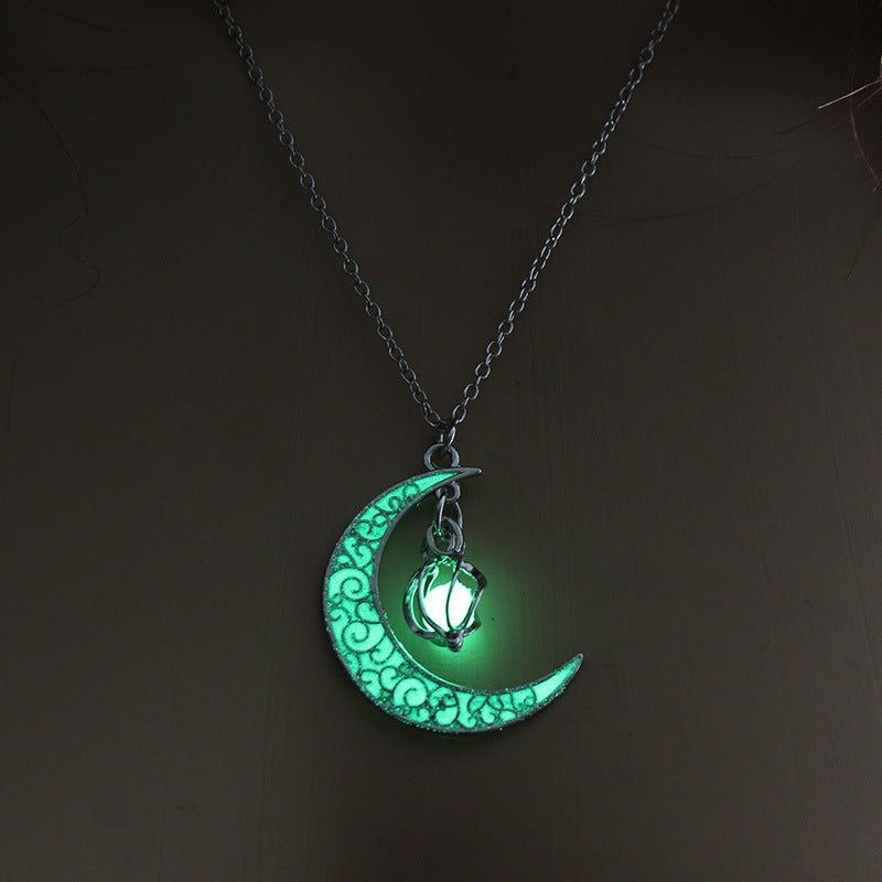 Glowing Pendant Necklaces Silver Plated Chain Necklaces - ZEXO 