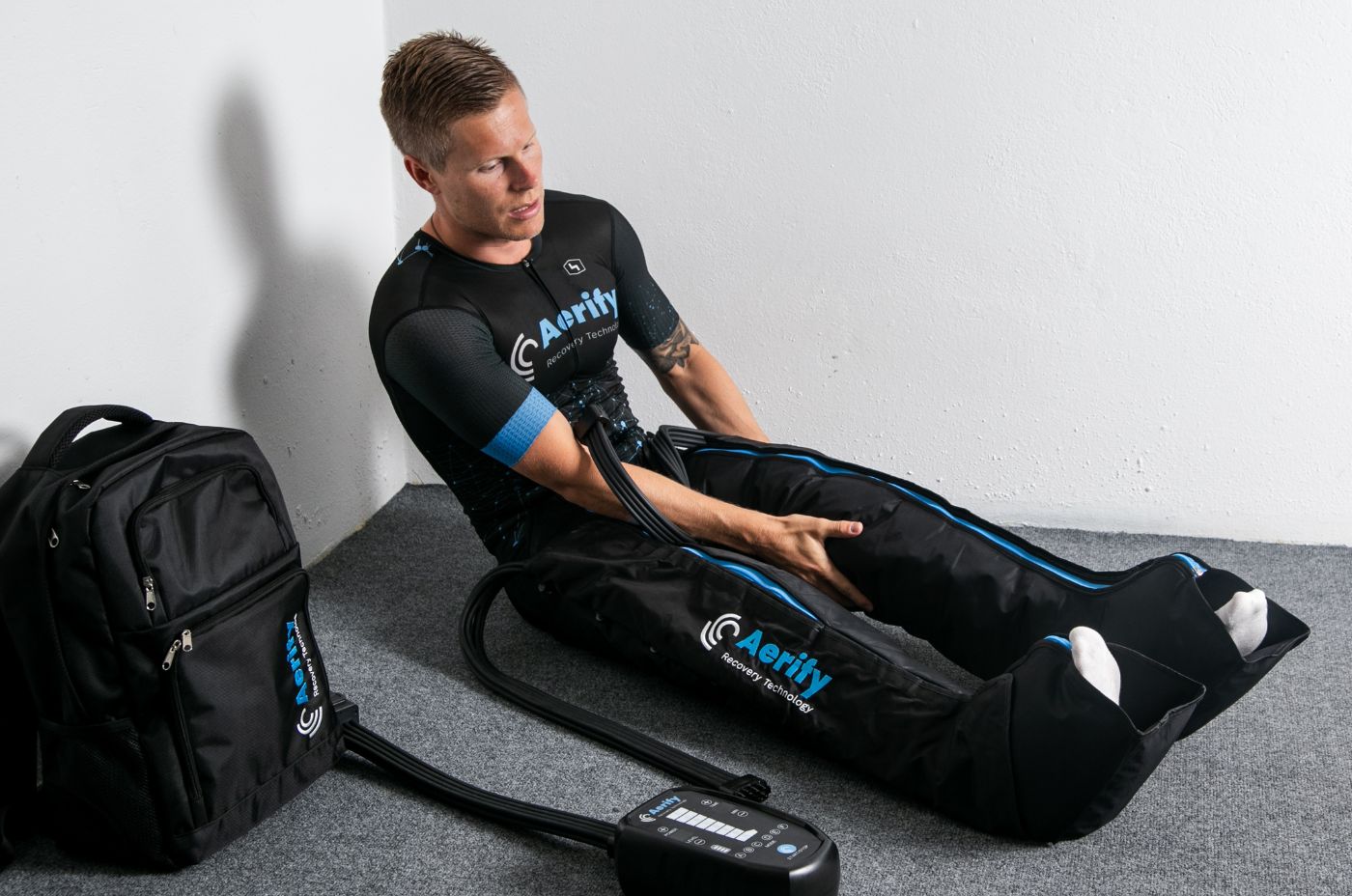 Charge Compression System – Elite Wireless Compression Boots by Aerify - ZEXO 