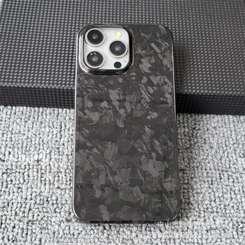 Forged Pattern Carbon Fiber Phone Shell - Bright light / IPhone15Promax